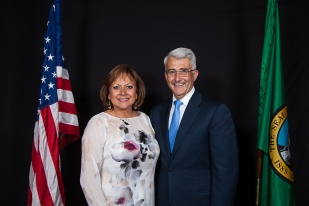 Gov. Susanna Martinez & Bill Bryant, candidate for governor of Washington State,